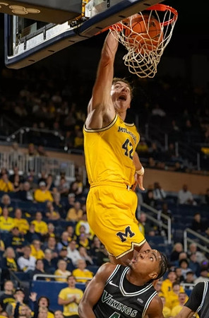 Will Tschetter (42)