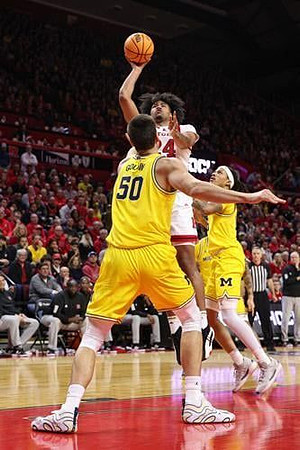 Vladislav Goldin (50) and Rubin Jones (15)
