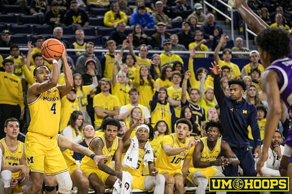 Nimari Burnett (4)