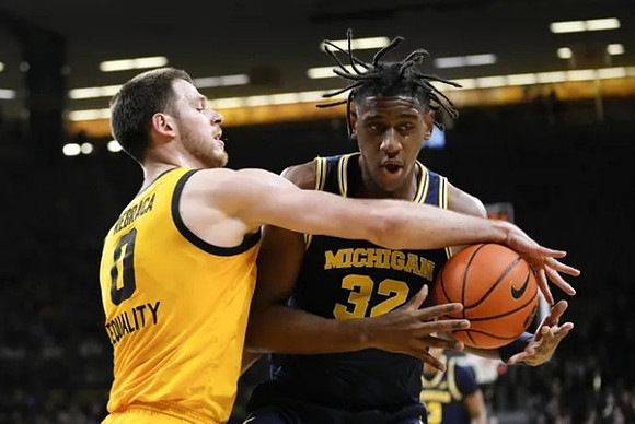 Tarris Reed Jr. (32)