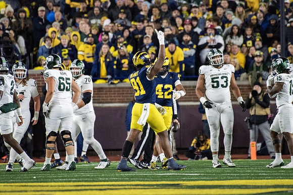 Cameron Brandt (91) and TJ Guy (42)