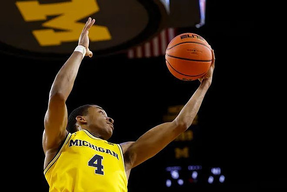 Nimari Burnett (4)