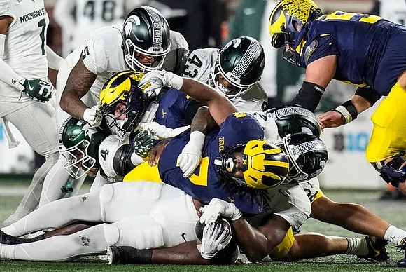 Donovan Edwards (7)
