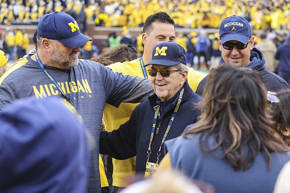 Lloyd Carr