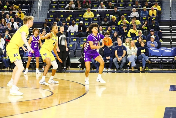 Sam Walters (24) and Nimari Burnett (4)