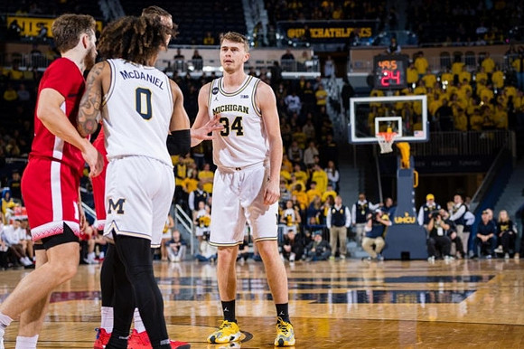 Dug McDaniel (0) and Jackson Selvala (34)