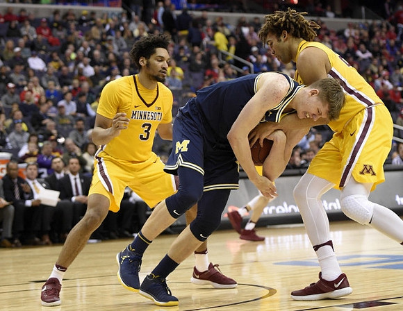 Moritz Wagner (13)