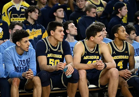 Justin Pippen (10), Vladislav Goldin (50), Will Tschetter (42), and Nimari Burnett (4)