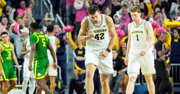 Will Tschetter (42) and Danny Wolf (1)