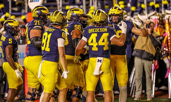 C.J. Charleston (5), Evan Link (71), Peyton O'Leary (81), Giovanni El-Hadi (58), Max Bredeson (44), and Colston Loveland (18)