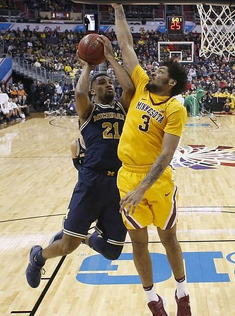 Zak Irvin (21)