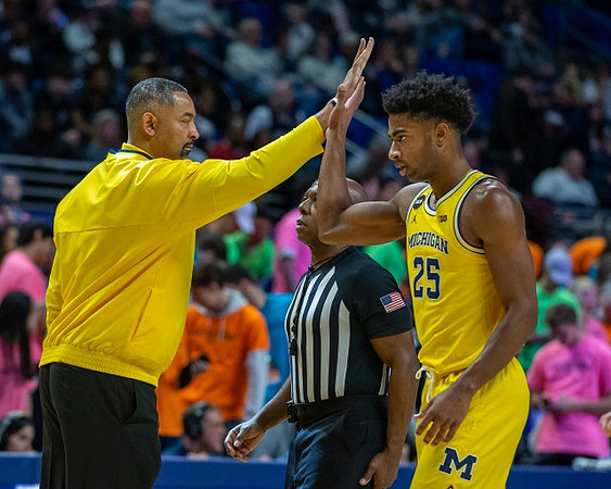 Juwan Howard and Jace Howard (25)