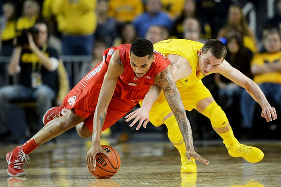 Nik Stauskas (11)
