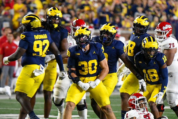 Ike Iwunnah (92), Jimmy Rolder (30), Ja'Den McBurrows (18), and Kenneth Grant (78)