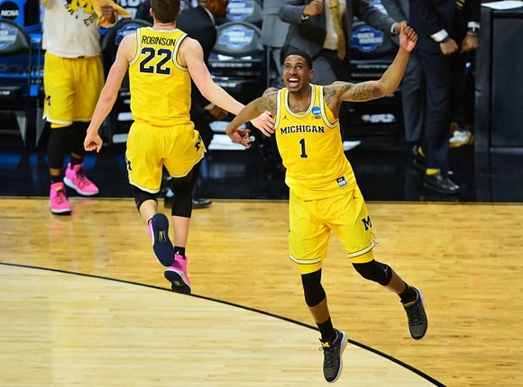 Duncan Robinson (22) and Charles Matthews (1)