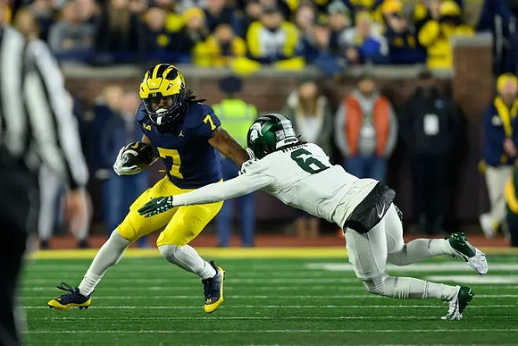 Donovan Edwards (7)