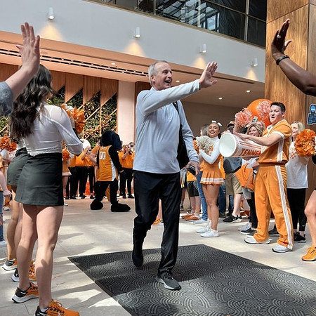 Tennessee Head Coach Rick Barnes