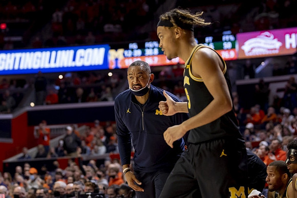 Juwan Howard and Terrance Williams II (5)