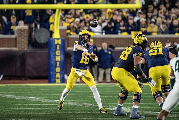 Davis Warren (16), Giovanni El-Hadi (58), and Greg Crippen (51)