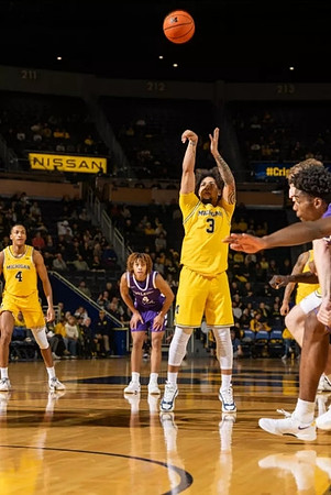 Nimari Burnett (4) and Tre Donaldson (3)
