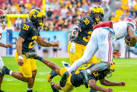 Quinten Johnson (28), Jimmy Rolder (30), and Aamir Hall (12)
