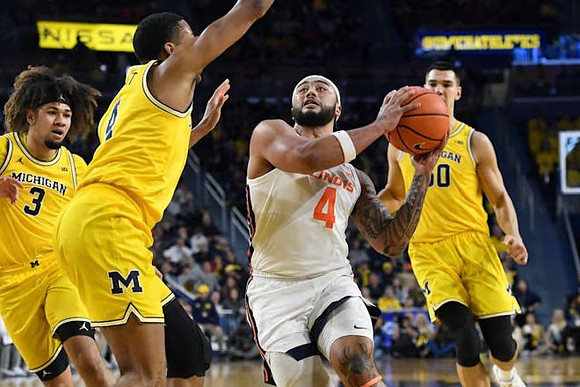 Tre Donaldson (3), Nimari Burnett (4), and Vladislav Goldin (50)