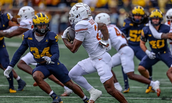 Jaydon Hood (34), Kechaun Bennett (52), and Christian Boivin (40)