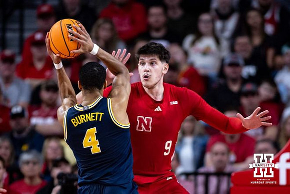 Nimari Burnett (4)
