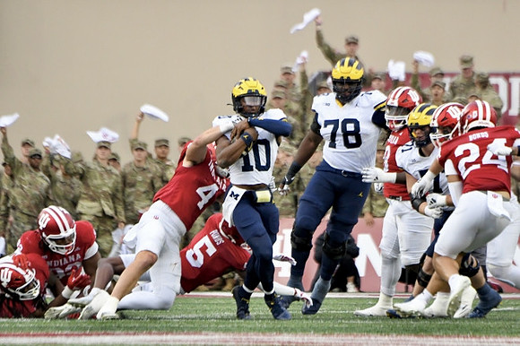 Alex Orji (10) and Myles Hinton (78)