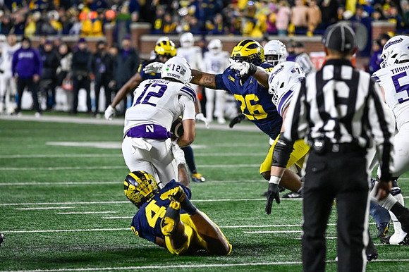 TJ Guy (42) and Rayshaun Benny (26)