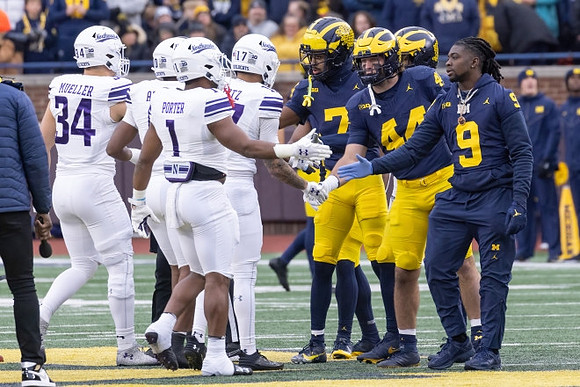 Makari Paige (7), Max Bredeson (44), and Rod Moore (9)