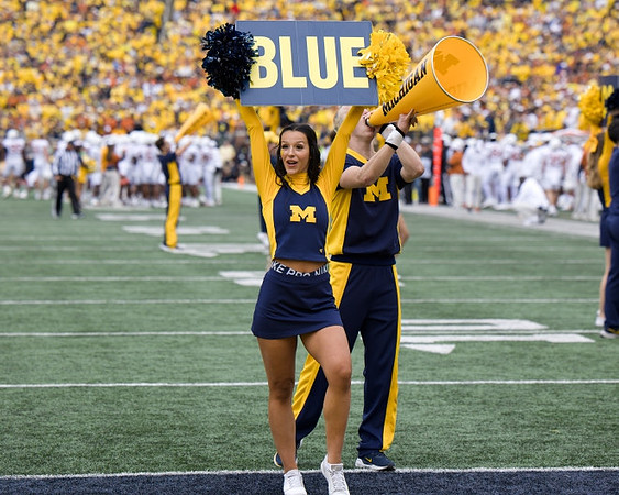Michigan Cheerleaders