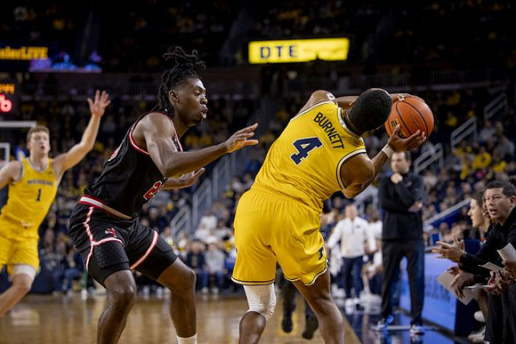 Danny Wolf (1) and Nimari Burnett (4)