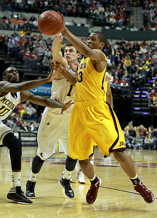Tim Hardaway Jr. (10) and Stu Douglass (1)