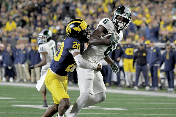 Jyaire Hill (20)