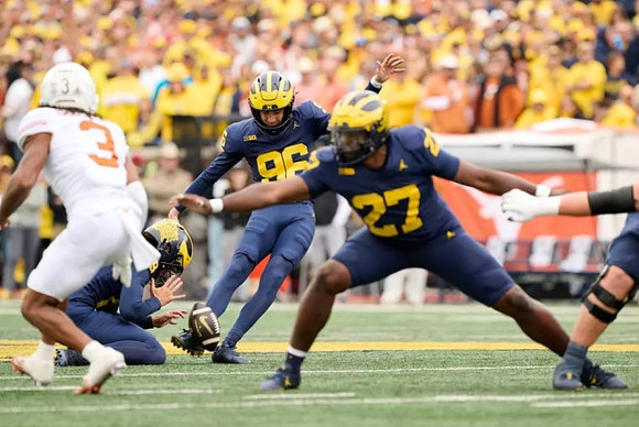 Tommy Doman (19), Dominic Zvada (96), and Tyler McLaurin (27)
