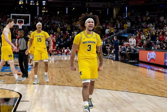 Danny Wolf (1), Rubin Jones (15), and Tre Donaldson (3)