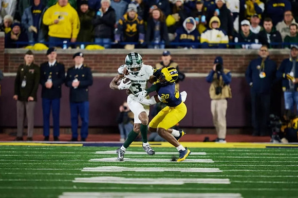 Jyaire Hill (20)