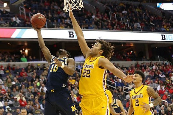 Derrick Walton Jr. (10)