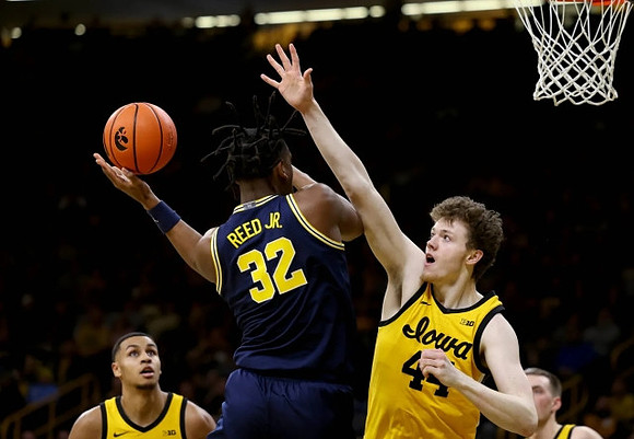 Tarris Reed Jr. (32)