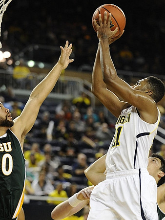 Zak Irvin (21)