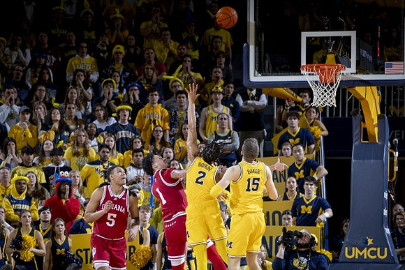 Kobe Bufkin (2) and Joey Baker (15)