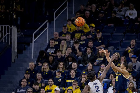 Nimari Burnett (4)