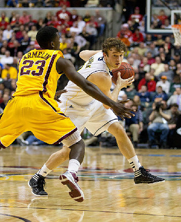 Zack Novak (0)