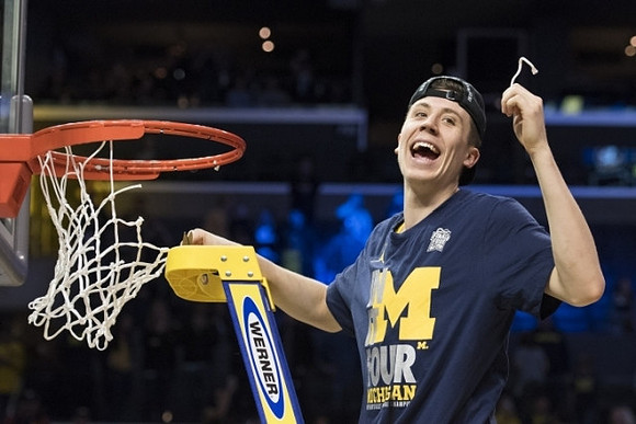 Duncan Robinson (22)