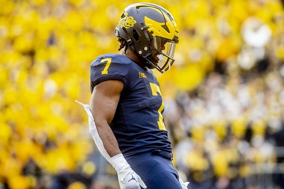 Donovan Edwards (7)