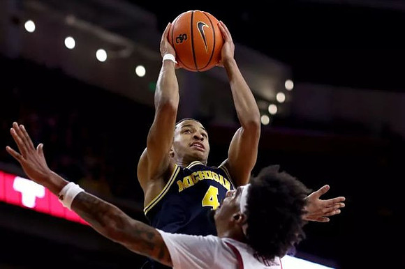 Nimari Burnett (4)