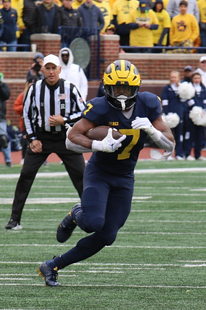 Donovan Edwards (7)