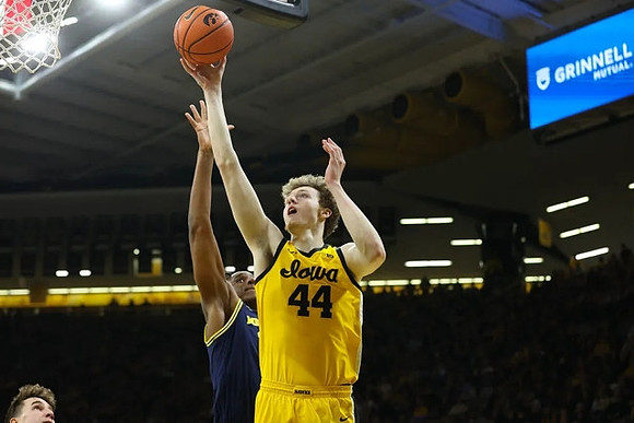 Tarris Reed Jr. (32)