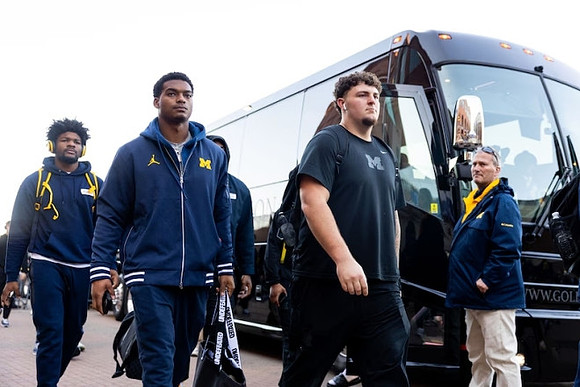 Will Johnson (2) and Mason Graham (55)